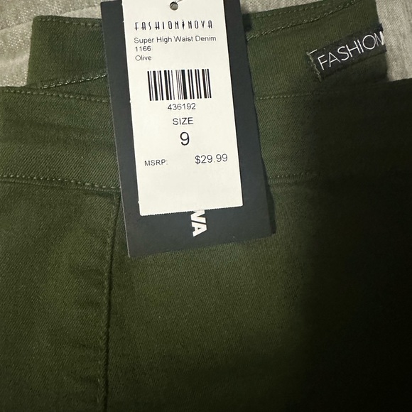 Super High Waist Denim Skinnies - Picture 4 of 5